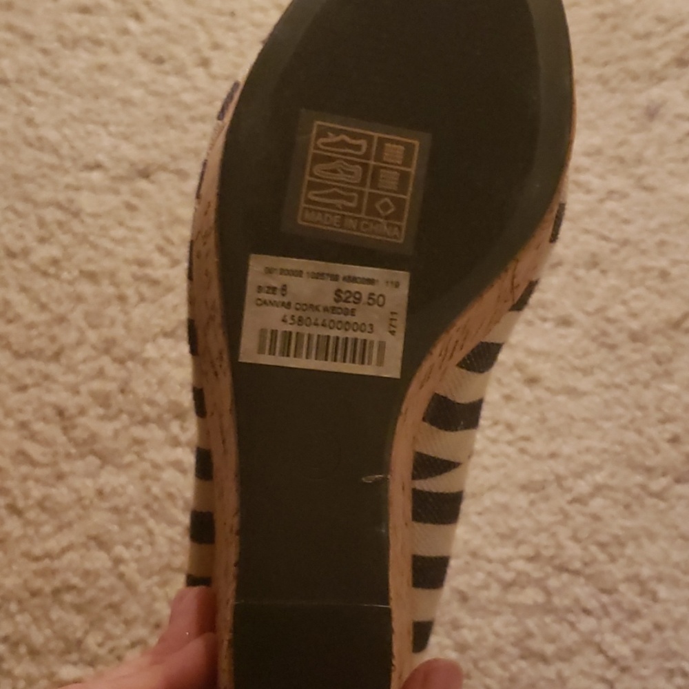 wedges - Picture 2 of 2